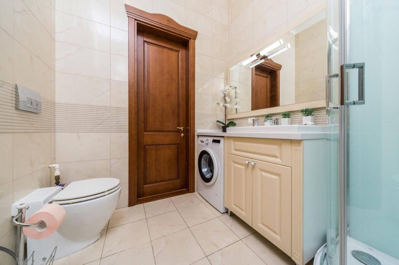 New Luxury Apartment Troitskay Odessa Eksteriør bilde